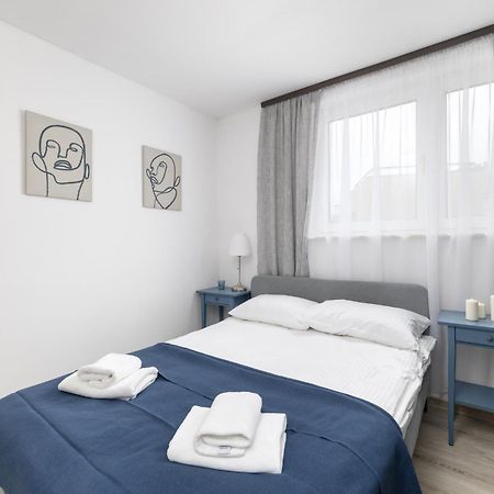 Apartment With Balcony Near Bulwary Wislane Wwa67 Varşova Dış mekan fotoğraf