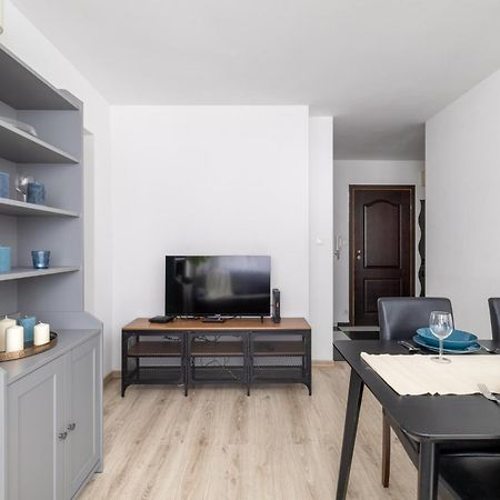 Apartment With Balcony Near Bulwary Wislane Wwa67 Varşova Dış mekan fotoğraf