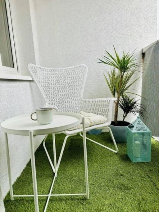 Apartment With Balcony Near Bulwary Wislane Wwa67 Varşova Dış mekan fotoğraf