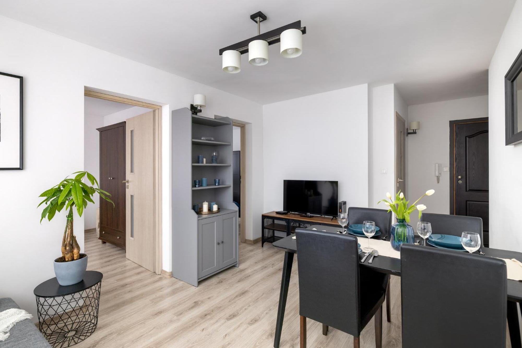 Apartment With Balcony Near Bulwary Wislane Wwa67 Varşova Dış mekan fotoğraf
